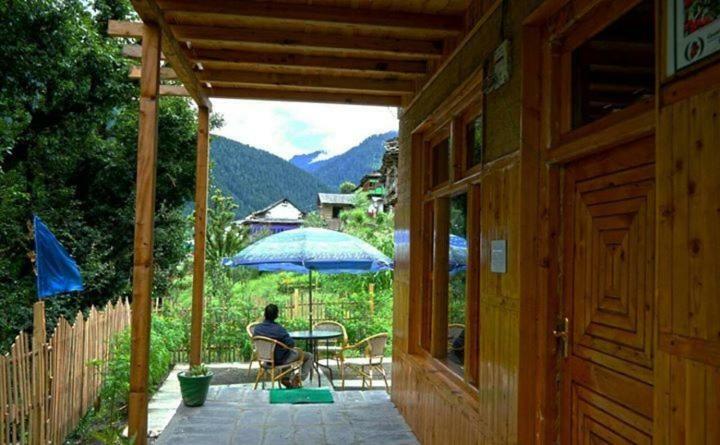 Latoda Eco Lodge Jibhi Экстерьер фото